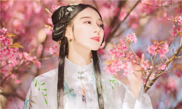 齐齐哈尔供卵试管婴儿：助您实现家庭梦想的科学方案